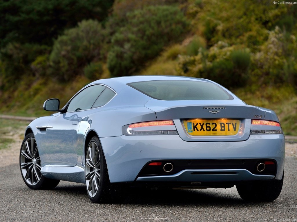 Aston Martin DB9 5.9 V12